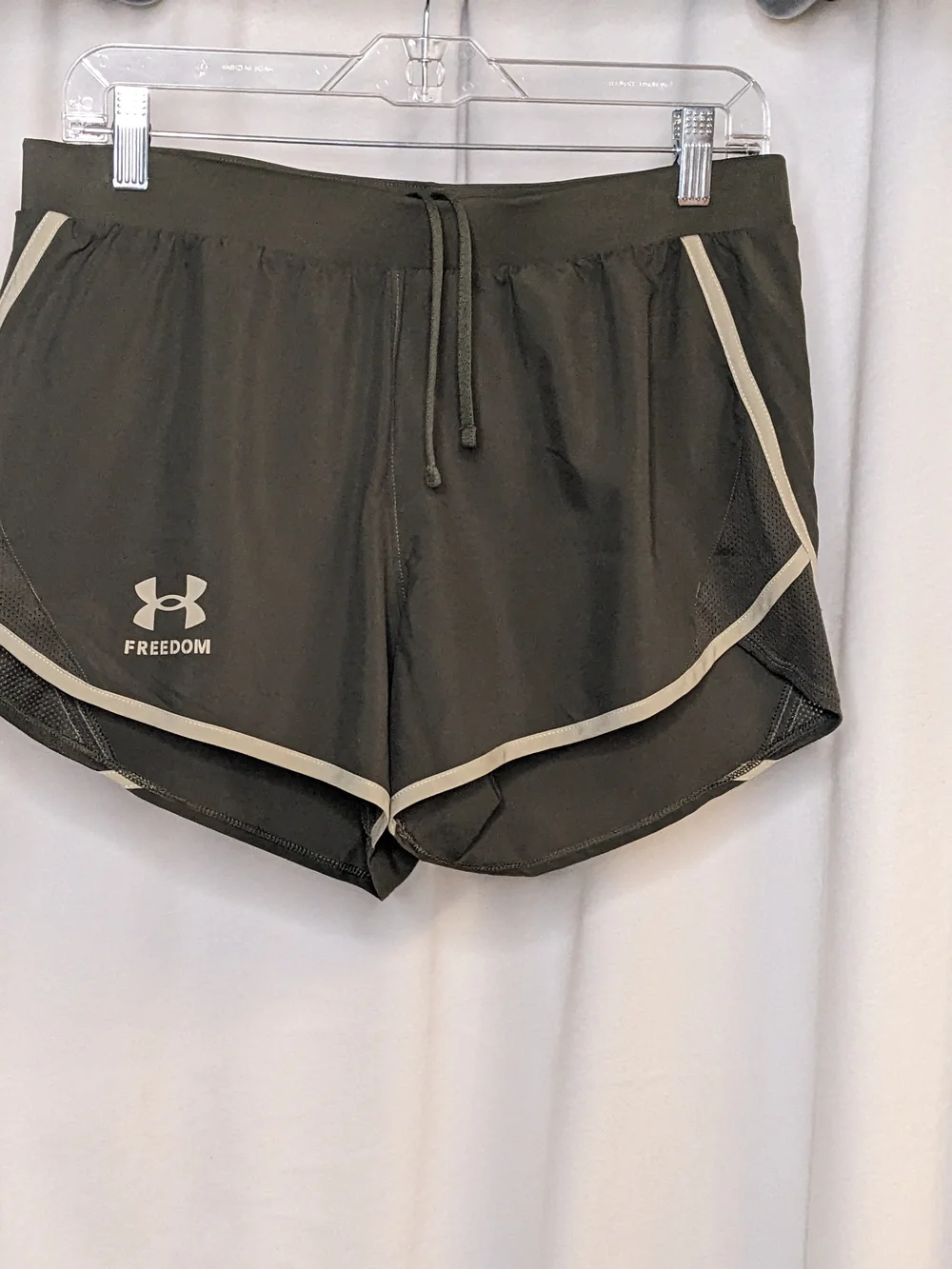 Under Armour Freedom Women's Olive Green Running Shorts with Contrast Trim
